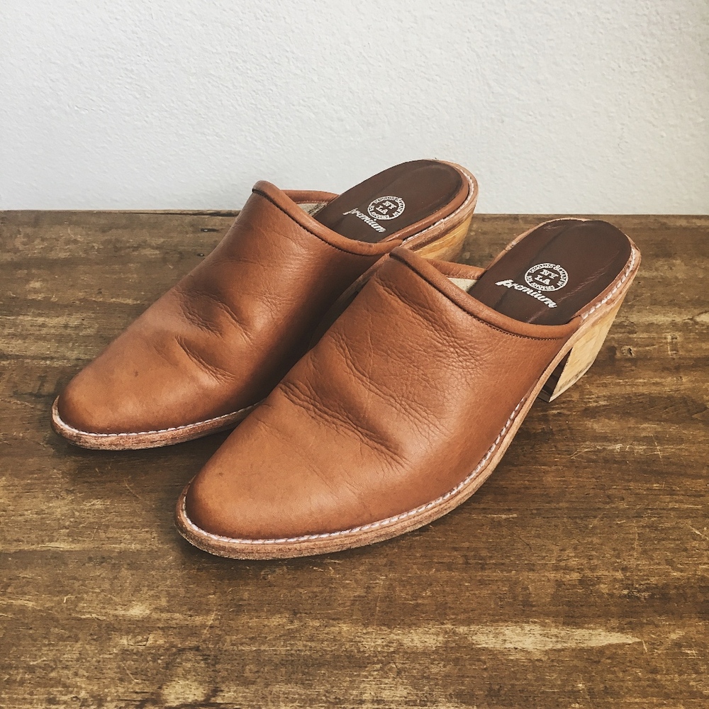FP | leather mules